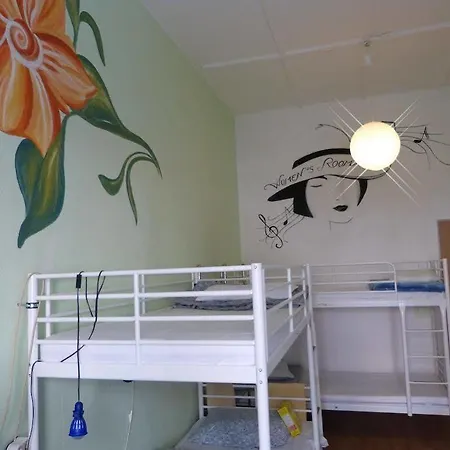Хостел Corner Prenzlauer Berg *